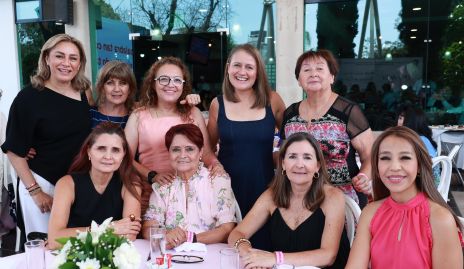  La Comisión de Sociales del Club Deportivo Potosino.