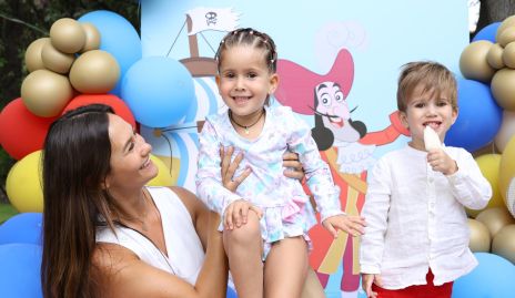  Ana Sofía Loredo, Amelia Torres y Pablo Torres.