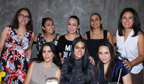  Blanca Cifuentes, Devora Medellín, Reyna Mora, Denise Torres, Jarumy Shigetomi, Elvira Rojas, Ivonne Ramos y Karla Ávila.