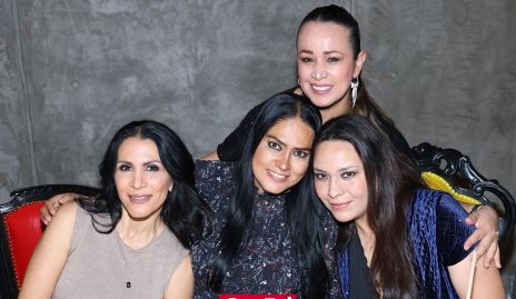  Elvira Rojas, Ivonne Ramos, Reyna Mora y Karla Ávila.