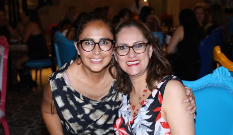  Devora Medellín y Blanca Cifuentes.