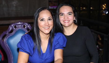  Lili Vaca y Liz Enriques.