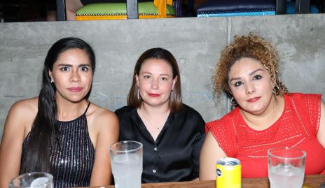  Anabel Tobías, Ingrid Shruarsdek y Geraldine Guerrero.