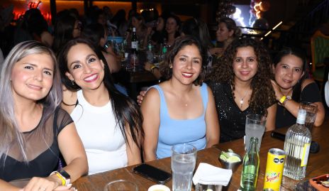  Cintia Martinez, Claudia Silva, Cindy López, Marcela Gonzales y Maricela Moncada.