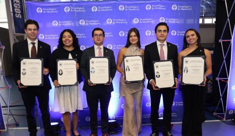 Egresados del Tec de Monterrey.