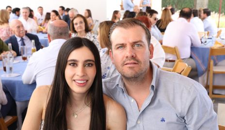  Victoria Villaseñor y Miguel Gómez.