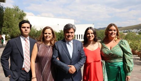  Francisco Leos, Paty Fernández, Paco Leos, Paty Leos y Carlota de la Garza.