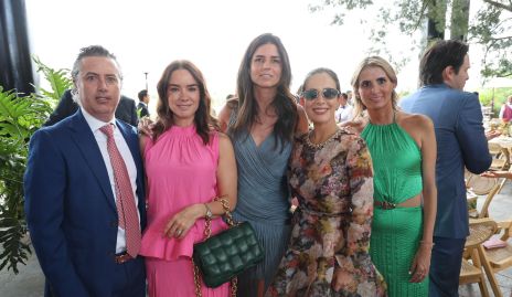  José Ignacio, Luisa Fernanda, Fer Gómez, Gina y Lucila Castellanos.
