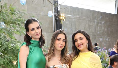  Jimena, Constanza y Valentina.