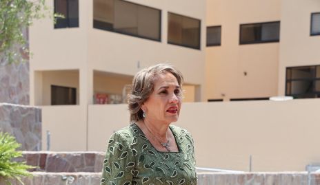 Socko Ortiz, mamá del novio.