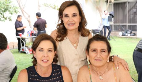  Ana Hunter, Lety Pérez y Gina Guerrero.
