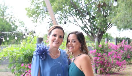  Gabriela y Ana Isabel Gómez.