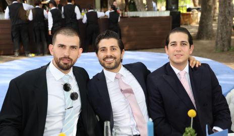  Jonathan Jiménez, Gonzalo Chávez y Gerardo Martínez.