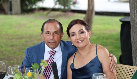  Miguel Ángel González y Pita Cosío.