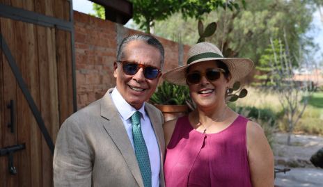  Héctor Hinojosa y Beatriz Treviño.