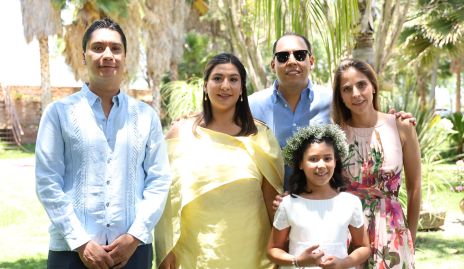  Alejandro Díaz, Carmenlú Díaz, Bradish Payan, María José Torrescano y Renata Díaz.