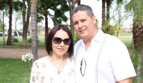  Itzel Hernández y Raúl Marquez.
