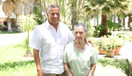  Juan Torrescano  y Boni de Torrescano.