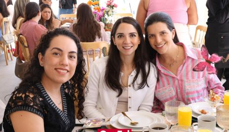  Ale Zepeda, Sofía Álvarez y Dalí Echegollen.
