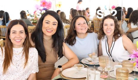  Alis Gómez, Andrea Gonzales, Montse Hinojosa y Regina Vargas.