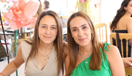  Cristi Martínez y Bárbara Mercado.