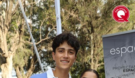  Marcelo Mier y Romina Gaviño.