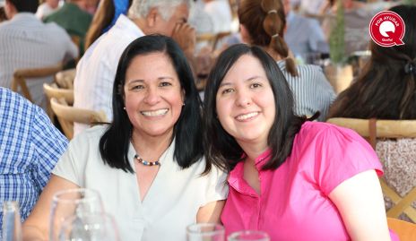  Lulú Velis y Luli Castro.