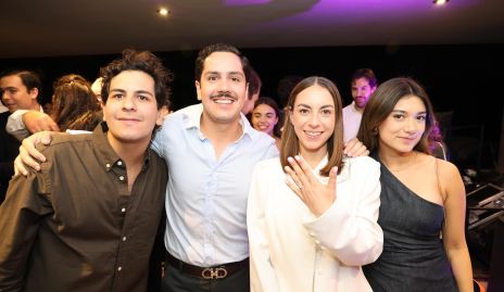  Rodrigo Villasana, Andrea Villasana, José Miguel Muñiz y Karen Guzmán.