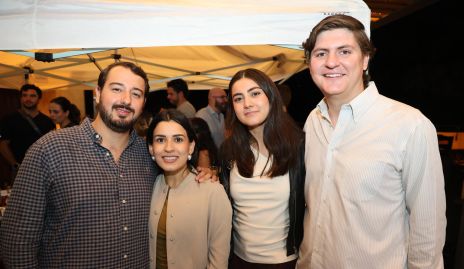  Carlos Derbez, Daniel Pérez, Emilia Elías y Diego Bárcena.