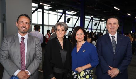  Arturo López, Ana María Abascal, Mónica Rivera y Juan José Sierra Álvarez.