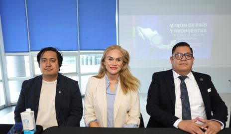 Federico Gómez, Danaé Enríquez y Norberto Cueto.