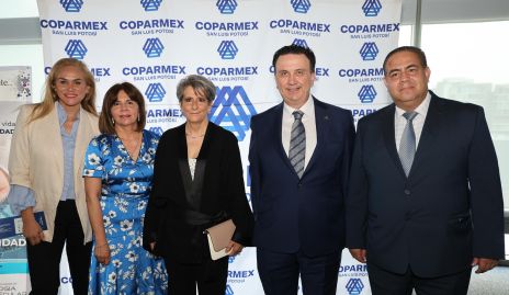  Danaé Enríquez, Laura Autrique, Ana María Abascal, Juan José Sierra y Marco Edgar Vargas.