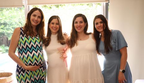  Elisa Buján, Araceli Palau, Ximena Villanueva y Paty Inurrigarro.