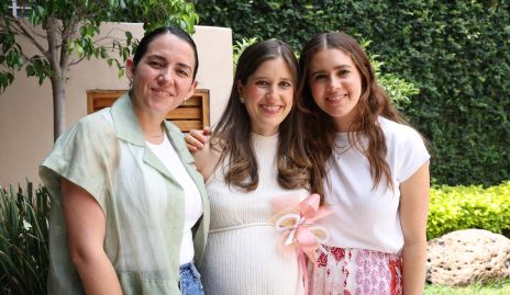  Mariana Vázquez, Araceli Palau y Pili Castañón.