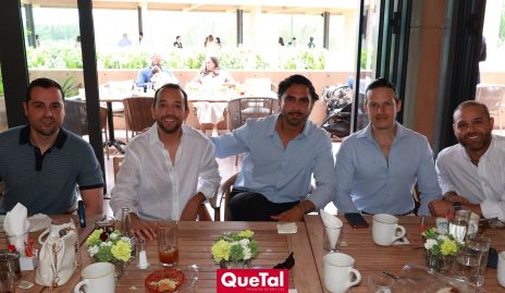 Alejandro Zamudio, Mauro Rodríguez, Gerardo González, Mauricio Ramírez y Rodrigo Leos.