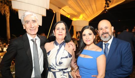  Rogelio Pacheco, Alicia Somohano, Yuri Marlos y Ángel Somohano.