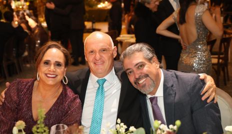  Alejandra Treviño, José Martínez y Daniel De Luna.
