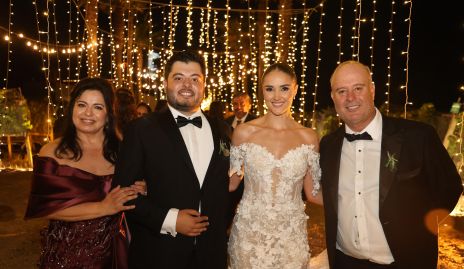  Flor Isela Martínez, Gerardo Somohano, Paulina Cantú y Gerardo Somohano.