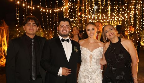  Nicolás Bernal, Gerardo Somohano, Paulina Cantú y Érika Cantú.
