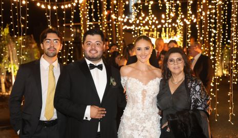  Juan Pablo Bocard, Gerardo Somohano, Paulina Cantú y Patricia Valadés.