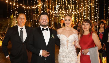  Carlos Alfaro, Gerardo Somohano, Paulina Cantú e Irma María Galván.