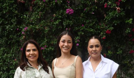  Ana Borunda, Daniela Borunda y Laura Acosta.