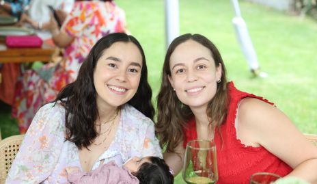  Valentina Báez, Nuria Ledezma y Fer Torres.