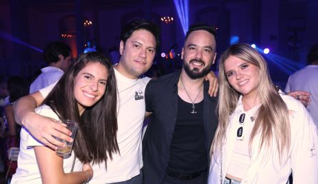 María José Rojas, Mauricio Mier, Frankie Gutiérrez y Regina Solana.