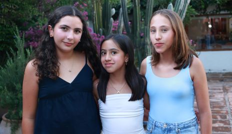  Carlota, Marina y Mari Fer.