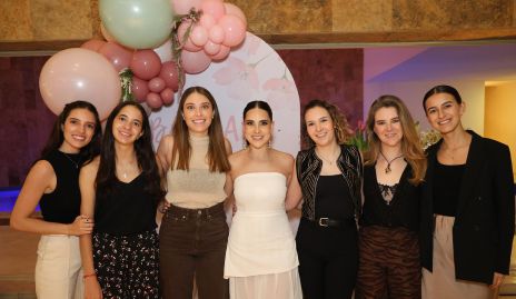 Montse Piñero, María Gameros, Sofía Hernández, Bárbara González, Lucila Andrade, Mariana Álvarez y Marlú Estrada.