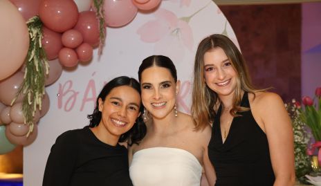  Adriana Ruiz, Bárbara González y Mariana O’Farril.