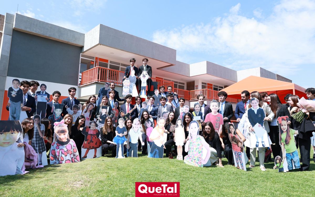 DESPEDIDA Y &Uacute;LTIMO PASE DE LISTA DE ESTUDIANTES DE PREPA AN&Aacute;HUAC 