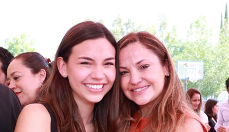  Jacqueline Echegaray y Giana de la Rosa Echegaray.