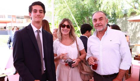 Paulo Alcalde, Verónica Payan y  Javier Alcalde .